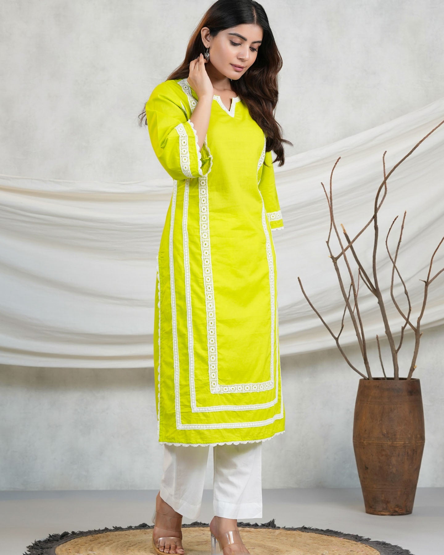 Aafreen Kurti