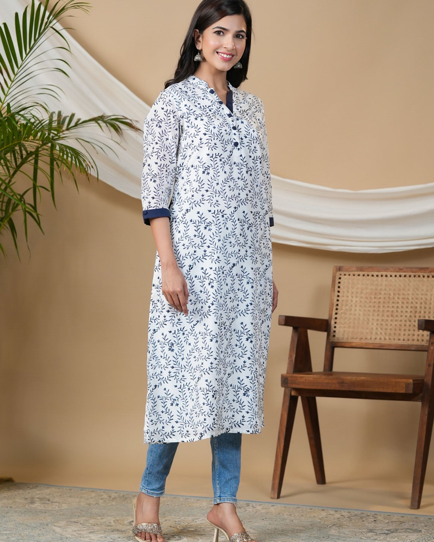 Sana Kurti